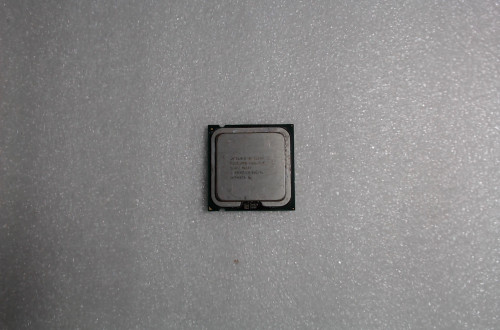 Процесор s775 Intel Pentium E2160 1.8GHz/1MB/800MHz (SLA8Z)